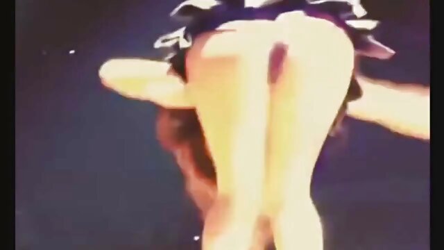 美しい金髪のセックスグループで彼女のスタジオ 女 用 av 無料