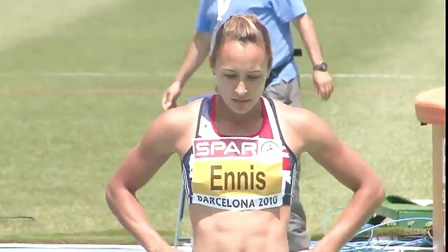 大きな胸を持つ女性 アダルト 動画 無料 女性 用