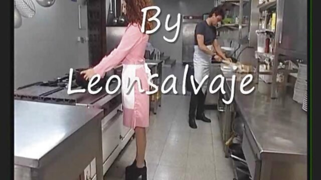 美しいレズビアンの楽しみとその玩具 女性 用 エロ 動画 無料